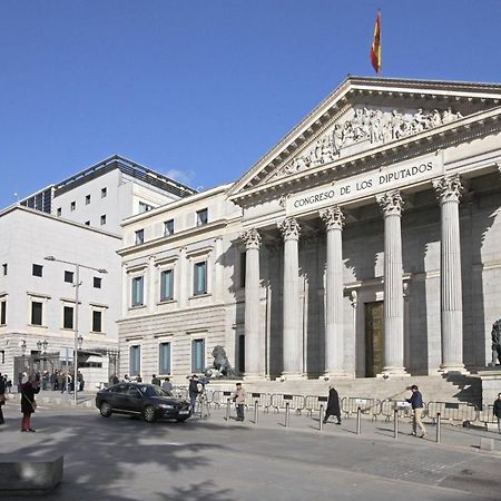 Prado Suite Madrid Eksteriør bilde