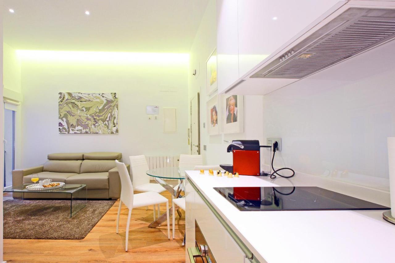 Prado Suite Madrid Eksteriør bilde