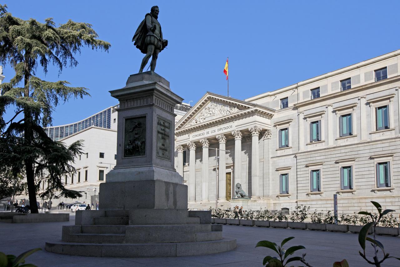 Prado Suite Madrid Eksteriør bilde