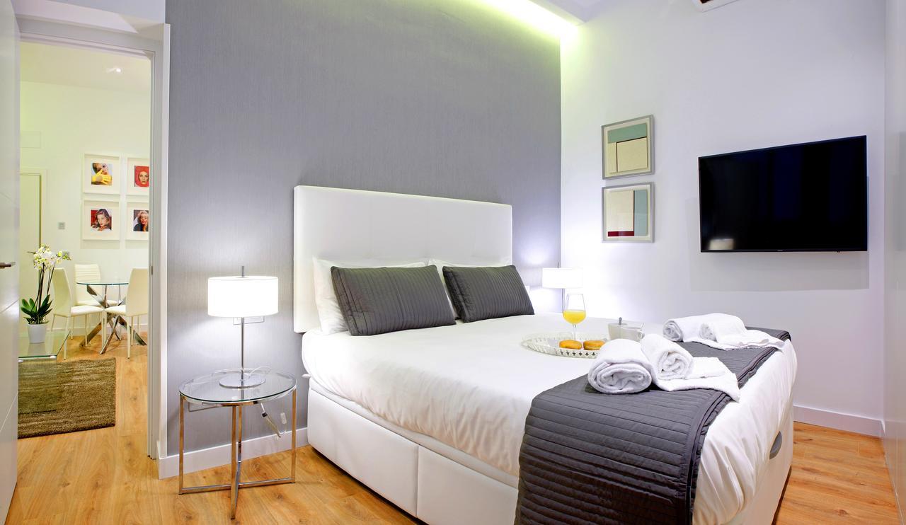 Prado Suite Madrid Eksteriør bilde